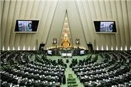 مخالفت نمایندگان با علنی شدن جلسه مجلس با زنگنه