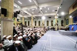 ائمه جماعات مساجد استان تهران با رهبر انقلاب دیدار کردند