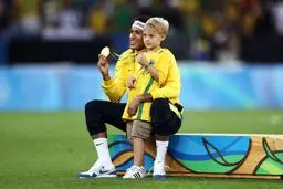 نیمار: رویاهایم با کسب مدال طلای المپیک به حقیقت پیوست/ باید به هدف‌های بزرگتری مثل فتح جام‌جهانی فکر کنم