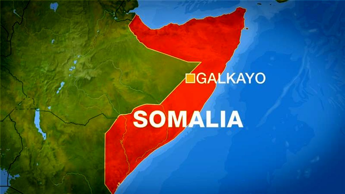 ۱۵ کشته در پی انفجار دو خودرو در مرکز سومالی