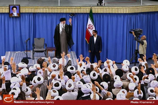دیدار ائمه جماعات مساجد استان تهران با رهبر معظم انقلاب