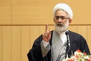 ورود روزانه ۳۸۵۰ کانتینر و کامیون بدون نظارت به کشور/ ضرورت تعیین تکلیف خودروهای توقیفی