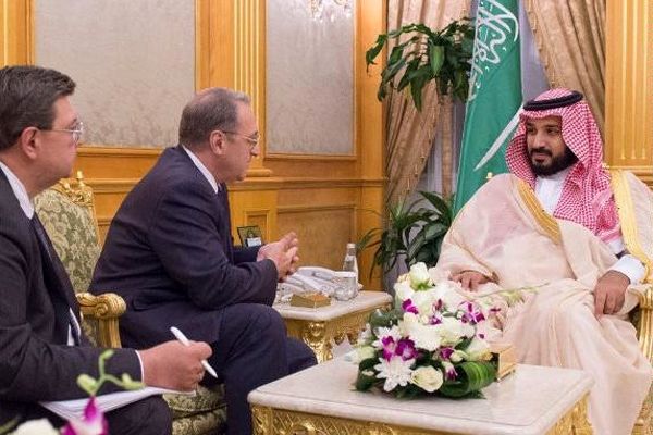 دیدار نماینده  پوتین با وزیر دفاع عربستان در 