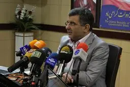 راه‌اندازی ۴۰۹۵ داروخانه در مناطق روستایی/ بیش از ۹ میلیون نفر دفترچه بیمه دریافت کرده‌اند/ نوسازی ۳۹ هزار تخت بیمارستانی