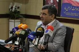 راه‌اندازی ۴۰۹۵ داروخانه در مناطق روستایی/ بیش از ۹ میلیون نفر دفترچه بیمه دریافت کرده‌اند/ نوسازی ۳۹ هزار تخت بیمارستانی