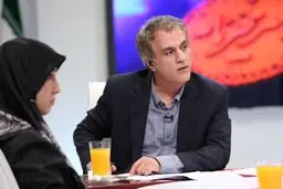 روایتی مکتوب از غیرمحرمانه با زبان فارسی در فضای مجازی