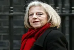 اجرای خودسرانه فرآیند خروج انگلیس از اتحادیه اروپا توسط نخست‌وزیر این کشور