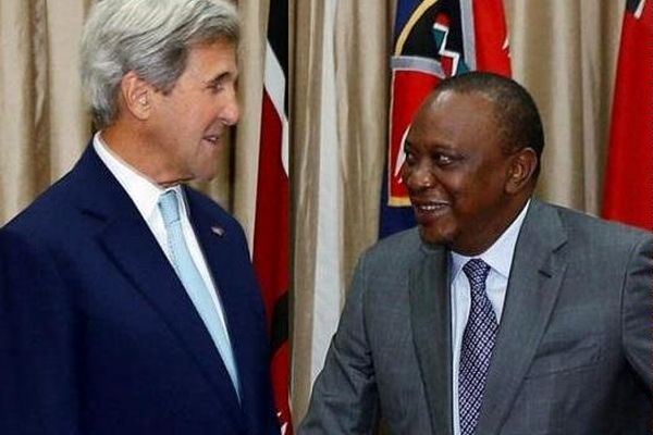 دیدار وزیر خارجه آمریکا با رئیس جمهور کنیا