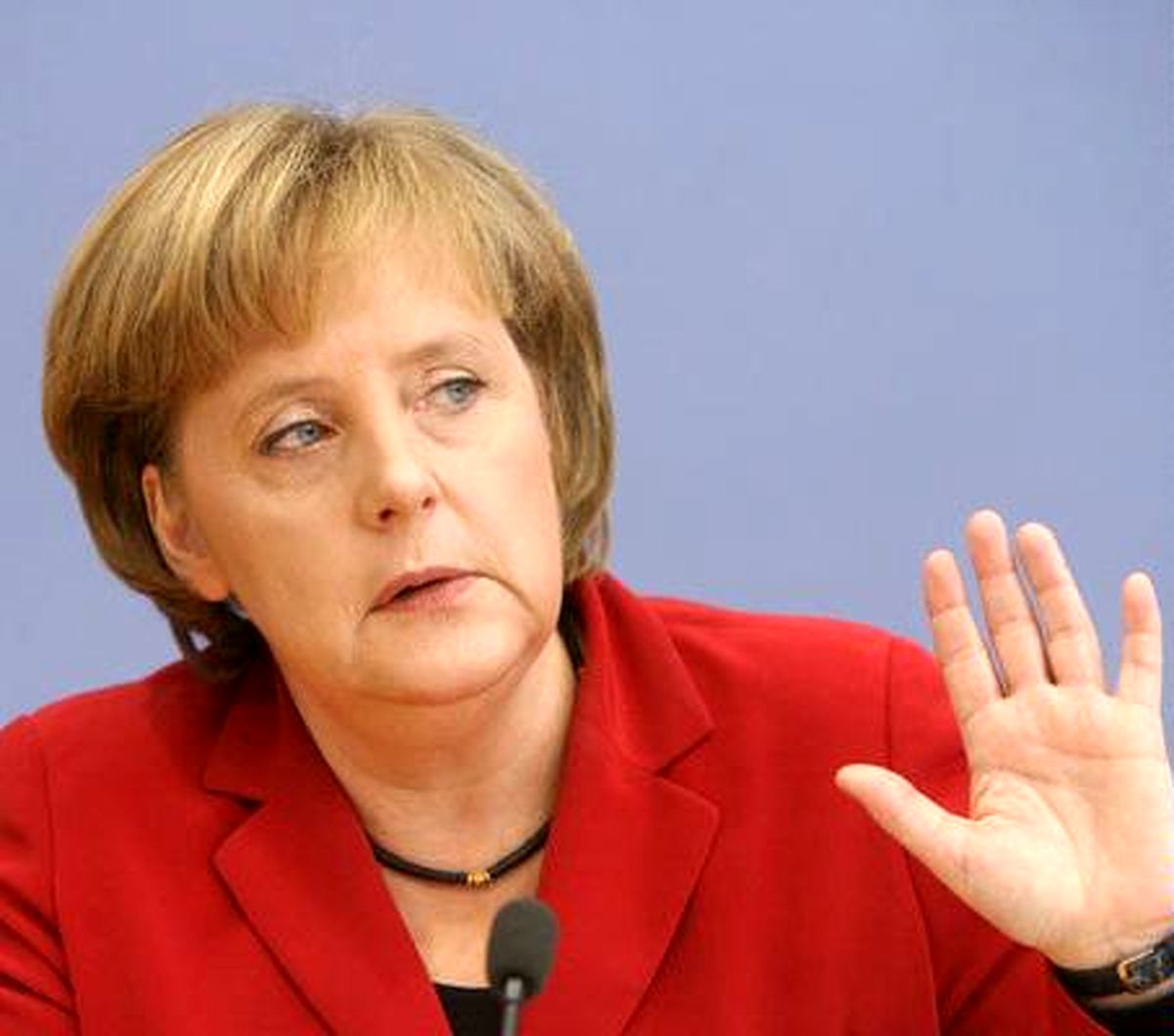 تاکید صدر اعظم آلمان بر افزایش همکاری اطلاعاتی در اروپا