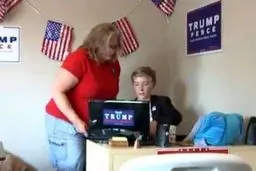 اداره یکی از ستادهای انتخاباتی 