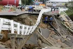 زلزله ۶.۲ ریشتری ایتالیا را لرزاند