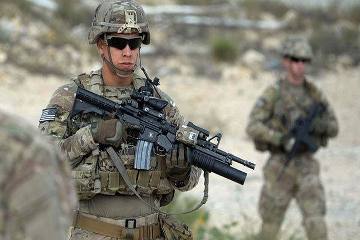 کارتر: عملیات نظامی آمریکا در افغانستان ادامه خواهد داشت