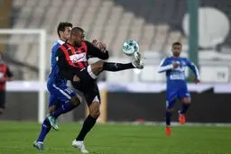 سیاه‌جامگان به مصاف سپاهان و ذوب‌آهن می‌رود