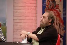 مناظره فراستی و هوشنگ گلمکانی در برنامه امشب 