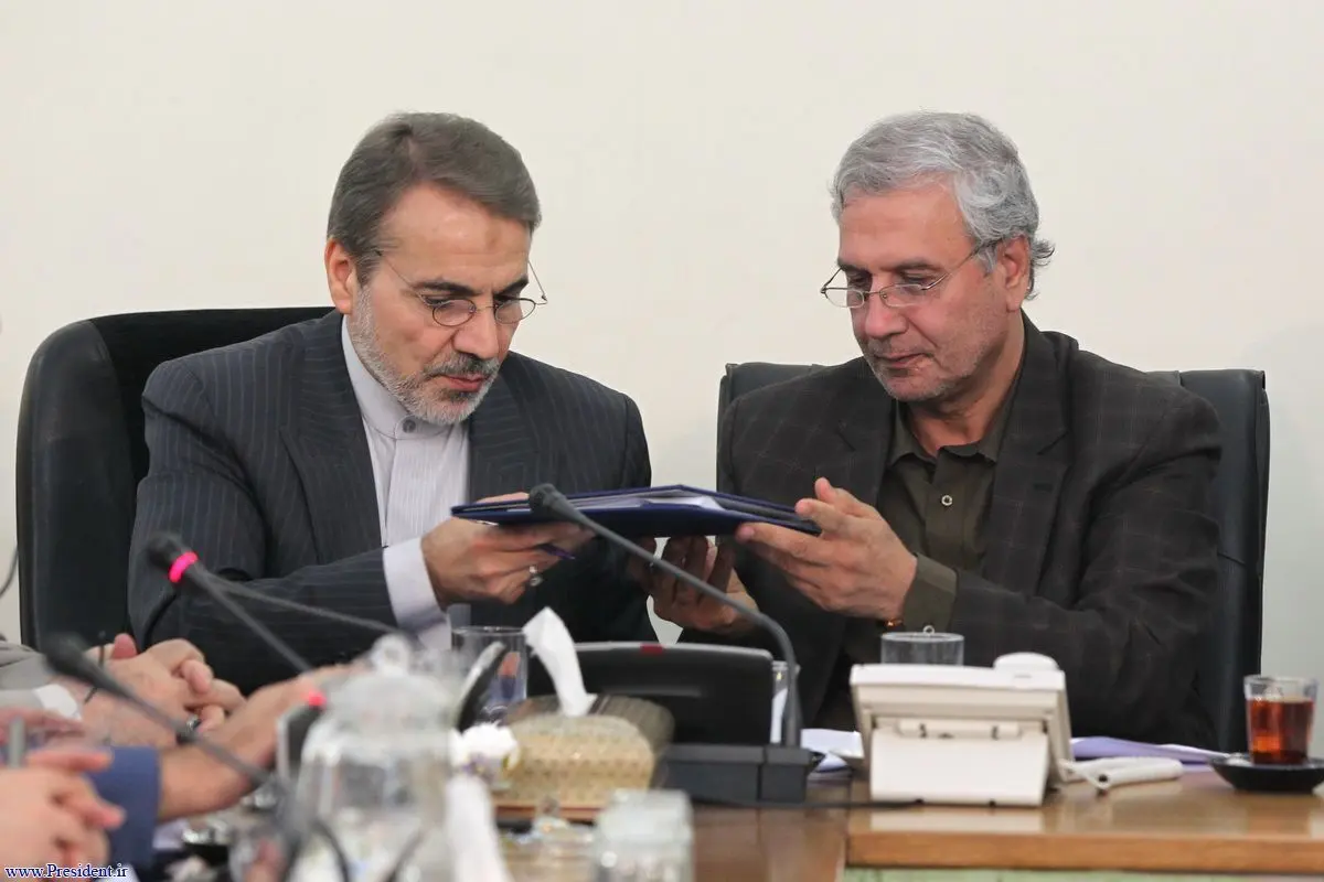 بی برنامگی دولت در اشتغال به برنامه ششم هم کشیده شد/ دولتمردان بعد از سه سال راه اشتغالزایی را پیدا نکردند!