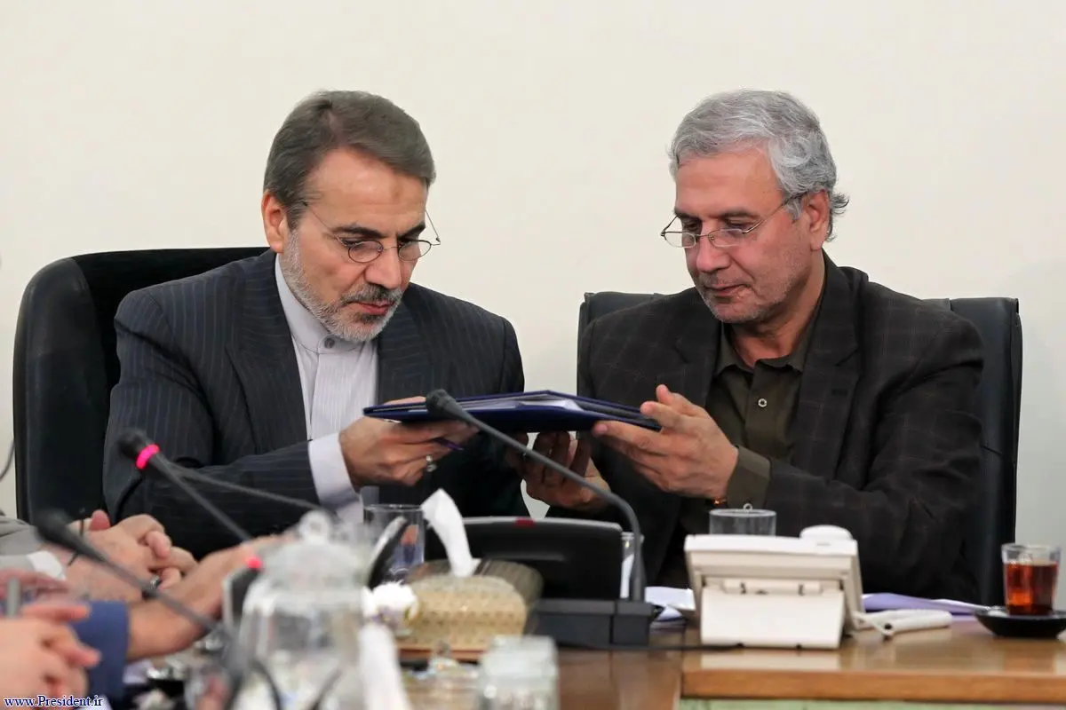 بی برنامگی دولت در اشتغال به برنامه ششم هم کشیده شد/ دولتمردان بعد از سه سال راه اشتغالزایی را پیدا نکردند!