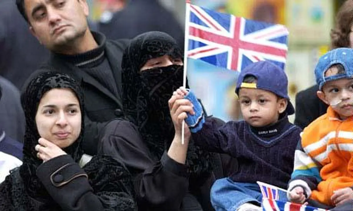 سیاستمداران انگلیس عاملان افزایش نژادپرستی هستند