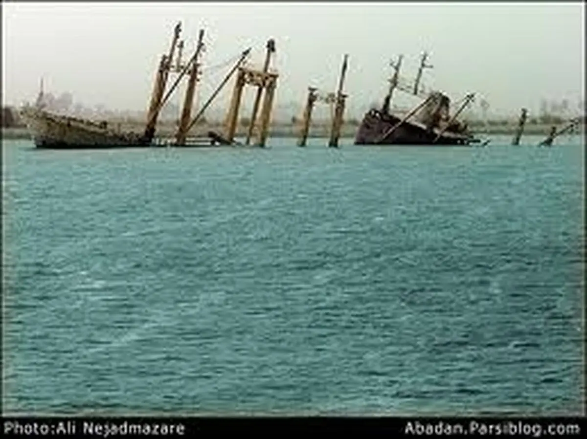 کشتی هندی حامل تجهیزات و غذا به مقصد یمن، در عمان غرق شد