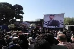 مشایخی: در زمان بیماری هیچکس از جایگاه هنری