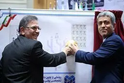 رکورد جدید در دولت روحانی/ نقدینگی ۱۰۶۰ هزار میلیارد تومان شد/ افزایش ۲۱ هزار میلیاردی نقدینگی در بهار امسال