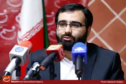 شاید شهردار بتواند پس از بی‌عملی دولت در مبارزه با فساد، حرکتی بزرگ در راستای شفافیت رقم بزند