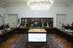 عضو حقوقی شورا خطاب به روحانی: خوب شد شما سرهنگ نیستید!