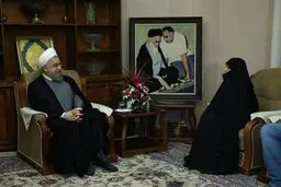 شهدا، جانبازان و ایثارگران معلمان حقیقی جامعه و آموزگاران درس صبر، فداکاری و ایثار هستند