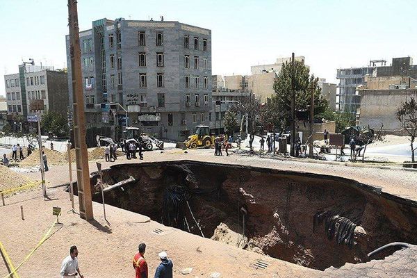 مقصر اصلی حادثه شهران هنوز مشخص نیست/ اول مهر، زمان اجرای حکم تخریب اضافه بنای علاء‌الدین