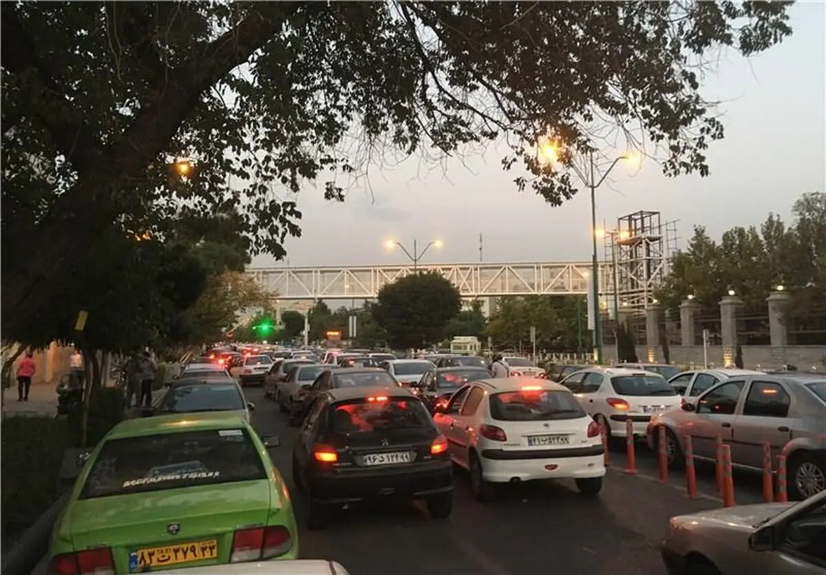 ترافیک سنگین در آزادراه تهران - کرج