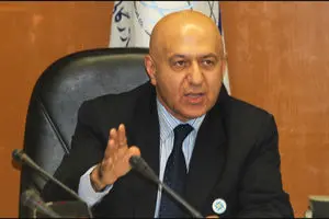 پورقاضی: رشد ۸.۸ درصدی بخش صنعت باور کردنی نیست/ صنعت هنوز در رکود است
