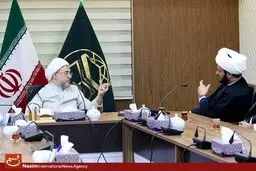دیدار دبیرکل مقاومت اسلامی نجباء با آیت‌الله اراکی