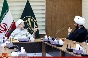 دیدار دبیرکل مقاومت اسلامی نجباء با آیت‌الله اراکی