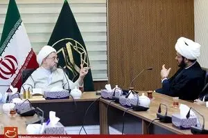 دیدار دبیرکل مقاومت اسلامی نجباء با آیت‌الله اراکی