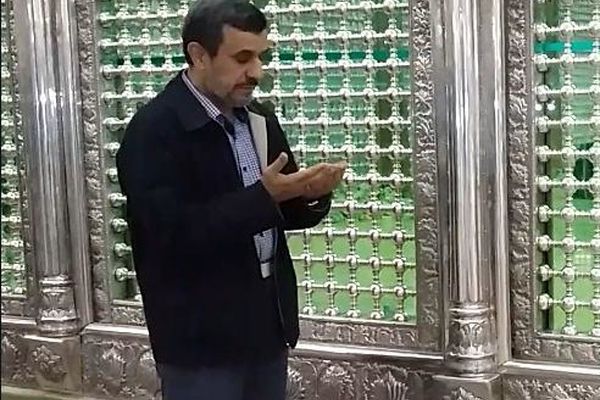 حضور احمدی‌نژاد در مرقد امام خمینی (ره) +تصاویر