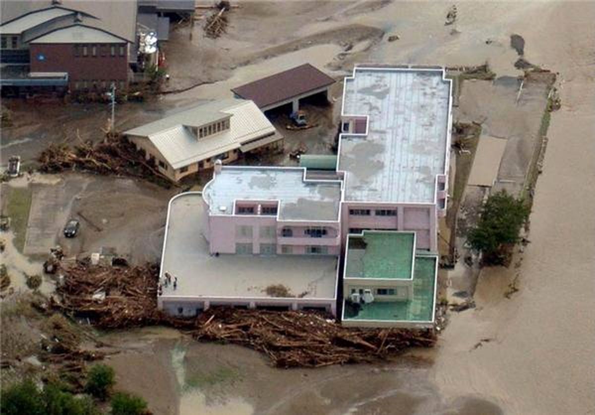 توفان "لایــِن‌داک"در شمال ژاپن، ۱۱ کشته  برجای گذاشت