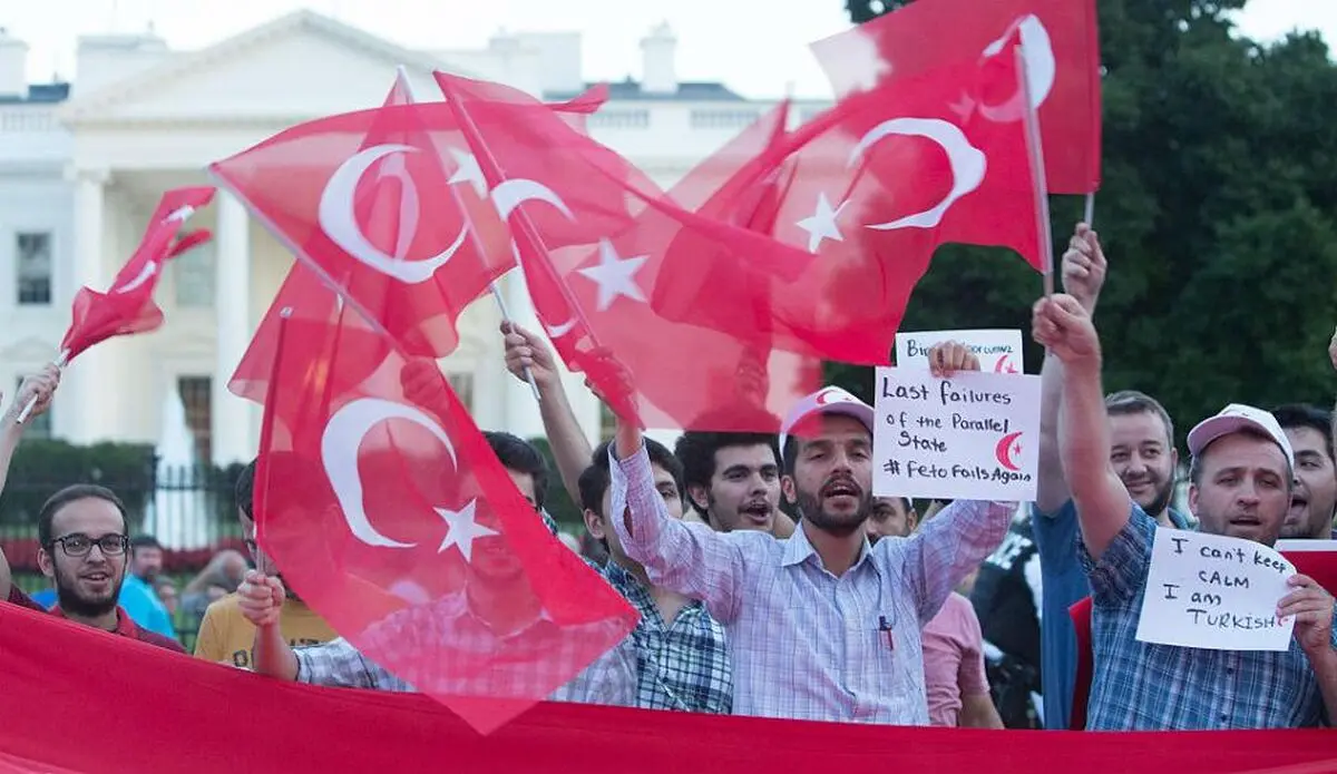 وزیر کشور ترکیه استعفا کرد