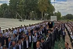 اسلام کریم‌اف در کنار والدینش به خاک سپرده شد