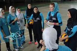 پیروزی بانک سرمایه در نخستین دیدار خود در والیبال جام باشگاه‌های زنان آسیا