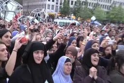 سوالات بسیار پیش روی مسلمانان غرب در مستند
