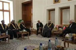 وزیر کشور عمان با ظریف دیدار کرد