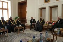 وزیر کشور عمان با ظریف دیدار کرد
