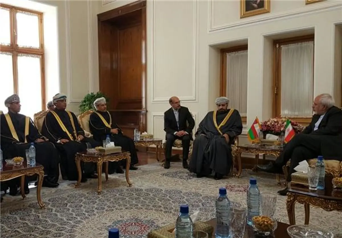 وزیر کشور عمان با ظریف دیدار کرد