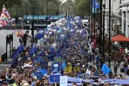 معترضان انگلیسی خواستار لغو توافق 