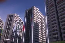 پرچم ایران در دهکده پارالمپیک برافراشته شد + عکس