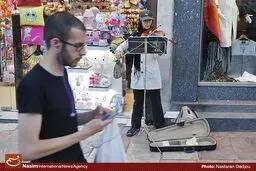 چند میگیری ساز بزنی؟!