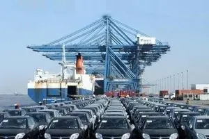 دولت یازدهم غیر مستقیم از واردات خودرو حمایت می‌کند!/ سود ۲۲۰۰ میلیاردی دولت روحانی از واردات خودرو