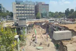 ۳۰ مجروح در پی ریزش پارکینگ طبقاتی در 