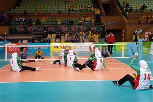 تیم والیبال نشسته بانوان ایران در دیداری نزدیک مغلوب برزیل شد
