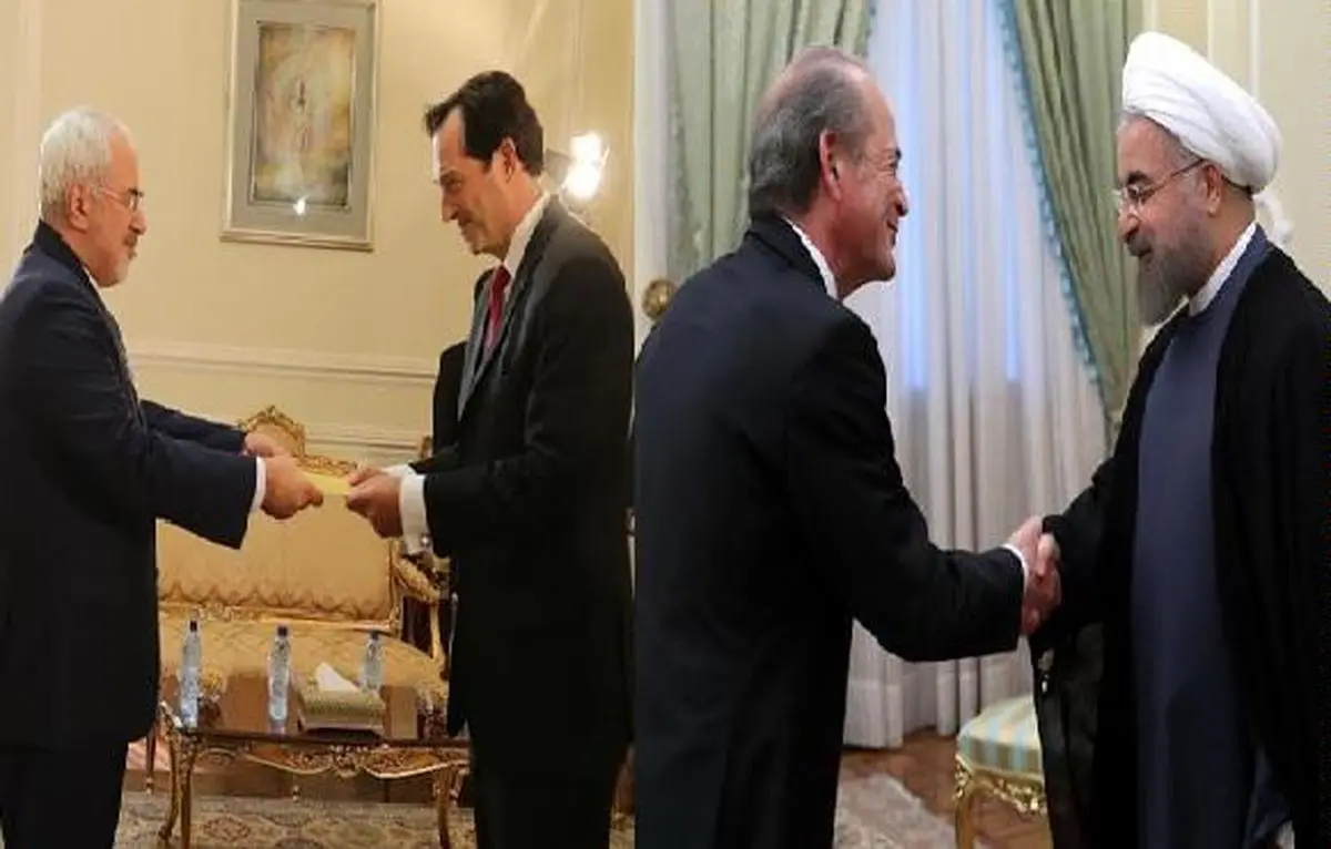 "نیکلاس هاپتون" قبلا در MI۶ چه کاره بوده و ٩ ماه مانده به انتخابات به تهران آمده که چه بکند؟