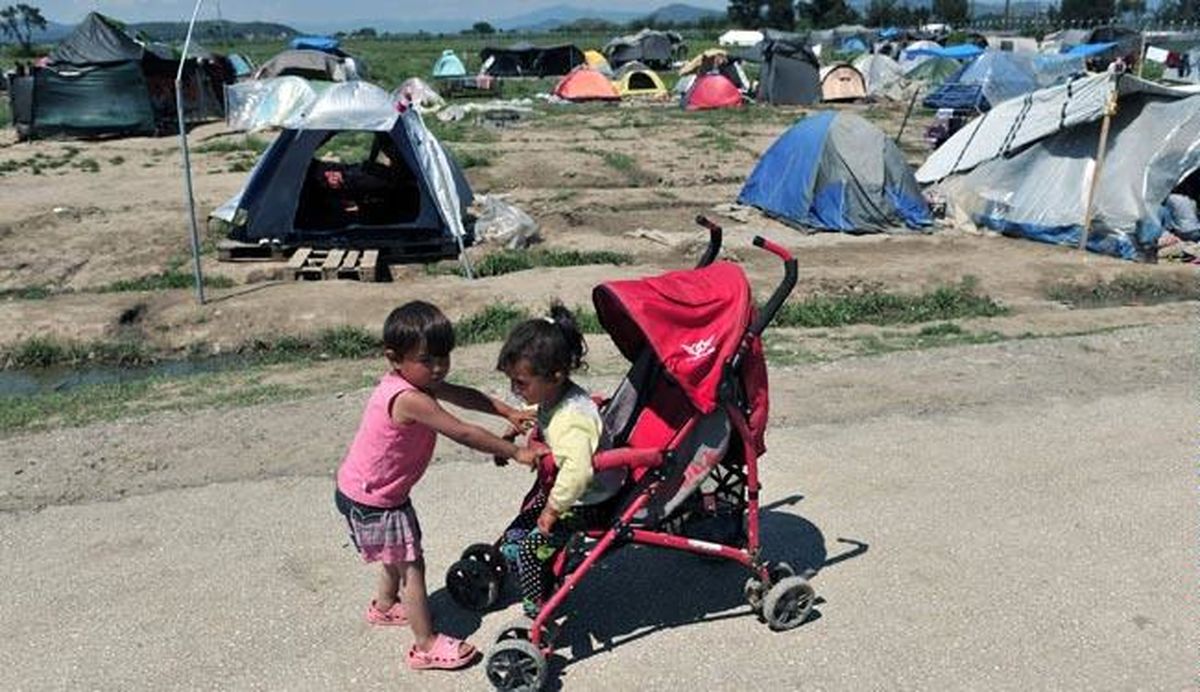 زندگی فلاکت‌بار پناهجویان سوری در انبارهای یونان